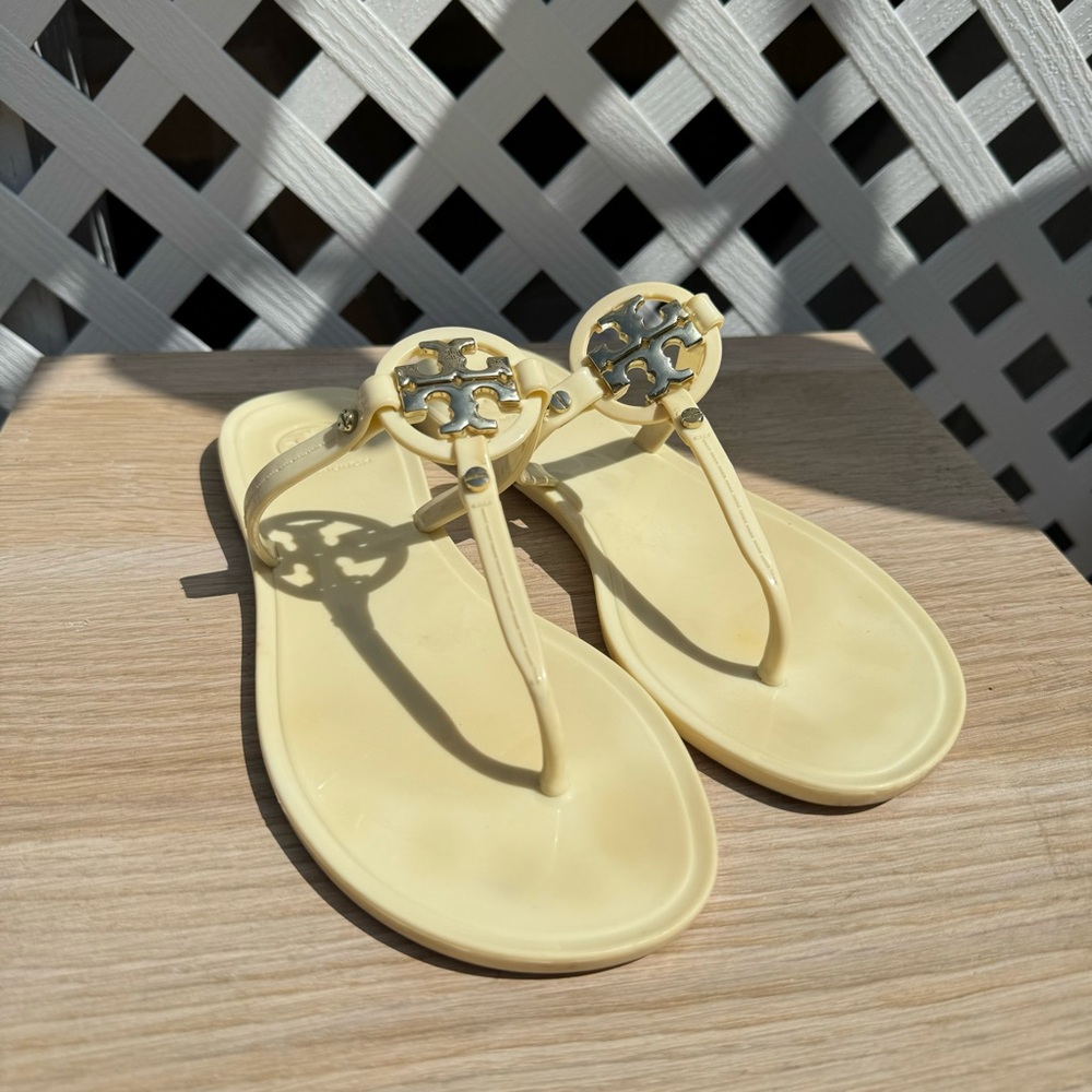 TORY BURCH MINI MILLER JELLY SANDAL Size 6
